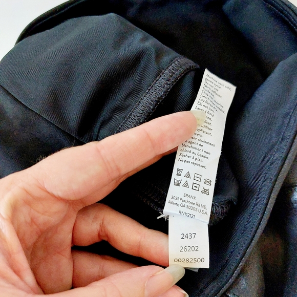 SPANX Faux Leather Leggings Black Size Large Style #2437 - Picture 5 of 9